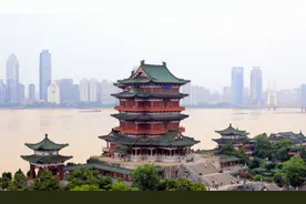 读懂《滕王阁序》的5句名言，渡得了一生图片