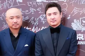 华表奖这一夜，将影帝徐峥在圈内的窘境，体现得淋漓尽致！图片