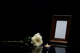 清明：点一盏心灯，致天堂的亲人，一切安好图片