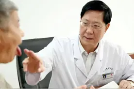 从江苏南京鼓楼走出来的全国名中医，有这样一位著名的脾胃病专家图片