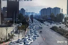 春节返程 | 2月5日，攀西高速西昌站开始限流，交警发布绕行线路！图片