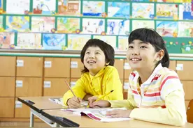 孩子咬指甲，可能不是“坏习惯”那么简单图片