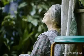 梦见去世的亲人，是好事还是坏事？看完这三点，你就明白了图片