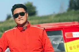 带你认识行走的重庆美食指南火锅车手肖茂竹图片