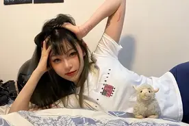 “机车女神”痞幼“白富美”人设疑点重重，直言被抛弃，小姑变妈图片