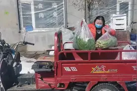 合心镇岳家村有张“餐桌通讯录”图片