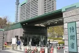 日本已做好参战准备，要放宽自卫队使用武器条件，中方回应来了图片