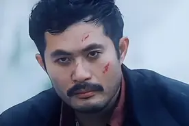 徐锦江：送周润发豪车，破产后为艺术献身23次，与老婆见三次闪婚图片