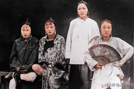 【晚清青楼遗韵】青楼女媚态百出，丰乳肥臀，风姿动人！图片
