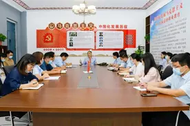 周口交通技师学院理事长侯联营精彩分享：学习大别山精神心得体会图片
