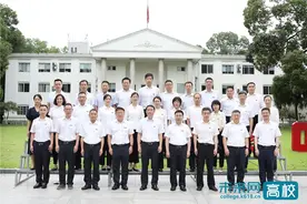 武汉体育学院代表团访问成都体育学院图片