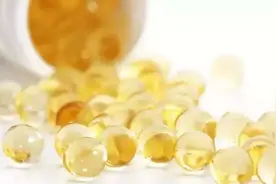 维生素D空腹吃还是随餐吃更好？断断续续吃影响效果吗？图片