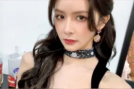 内涵男方？王大陆承认新恋情，前女友蔡卓宜发新歌点赞网友评论：以后找个心智成熟包容你一切的事业型大叔图片