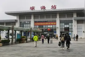背包客带你去海南文昌，看美景品特色美食。是你的背包深度游攻略图片