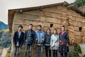 云南深山一家六口，过着没邻居没信号的原始生活，现在如何了？图片