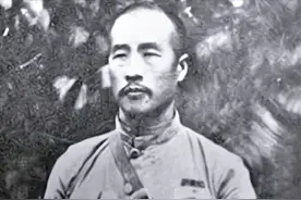 韩复榘被老蒋处决后，留下一妻二妾五子女，她们后来过得怎么样？图片