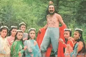 难怪蜈蚣精金光罩那么牛，悟空铜头铁脑都顶不住，你看他师父是谁图片