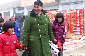 原形毕露！大衣哥北京“豪宅”被曝光，网友：想不到竟是这种人！图片