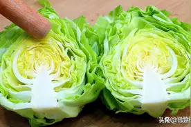 包菜这样做真过瘾，加上3个鸡蛋，鲜香味美，连吃7天都不腻，解馋图片