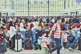 图片新闻｜重庆火车站客流大幅增长图片