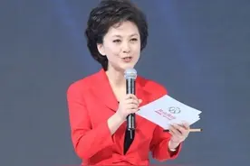 央视主持人海霞：我这辈子最正确的决定，就是为科学家丈夫生女儿图片