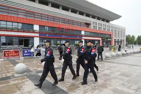湖北荆州：打防管控齐上阵 千年古城换新颜图片