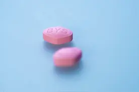 中老年男性使用西地那非的正常次数是多少？经常使用怎么规避风险图片