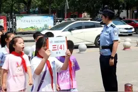 【高温酷暑保平安】许昌公安：为莘莘学子保驾护航图片