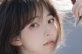 短发美女，气质与众不同图片