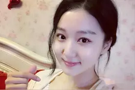 普通职员夏露为何能嫁给马龙？18岁时果断追求，石川佳纯再谈马龙图片