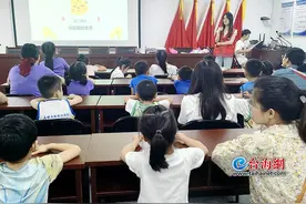 灌口安仁社区：弘扬尊师好美德，童心献礼教师节图片