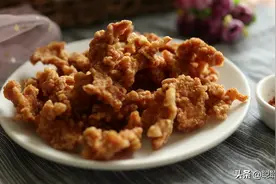 小酥肉要想炸的酥，别放鸡蛋，关键是“1粉1料”，又香又脆不回软图片
