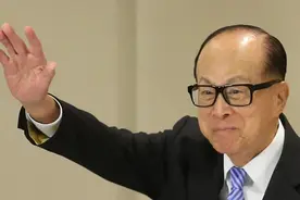 又见大手笔抛售，李嘉诚正在加速逃离英国图片
