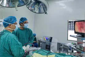 凌晨3点被尿憋醒，大爷脑血管“爆管”了图片