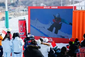 冬日驰骋滑雪场必备的健身运动饮料，战马不容错过图片