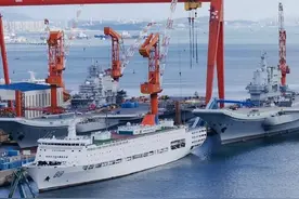 双“舰”合璧！山东舰辽宁舰会师海南，中国双航母编队呼之欲出？图片