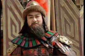 袁绍为什么总是感觉自己很牛？图片