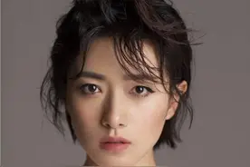 “冷艳女神”万茜她的冷只为两个男人图片