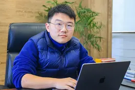 马昕彤回应网友质疑：1000万元助农，我就想图个好名声丨顶端热点图片