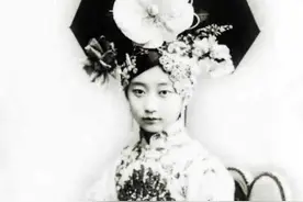 【历史中的女人】晚清最美多罗格格完颜童记真的痴恋溥仪吗图片