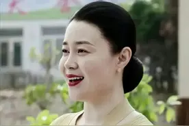 关婷娜：我与赵本山清清白白，被“疯狗”咬了是自己运气不好图片