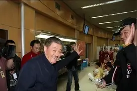 离开春晚十年，赵本山依然是喜剧天花板，小品之王是怎样炼成的图片