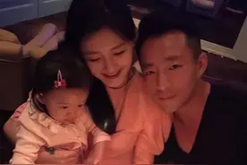 台媒曝汪小菲不爽大S具俊晔洞房，深夜让员工去搬家具，惹哭孩子图片