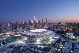 足球场主体建设完成！“新工体”三月底将全部完工并对外亮相图片