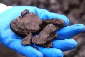 紫砂答疑 | 青灰紫泥与紫泥有什么区别？图片