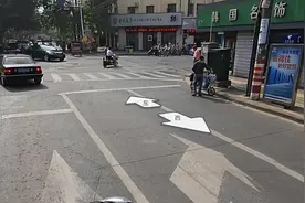 “转弯让直行”不再万能，六种情况下会车，直行要让转弯图片