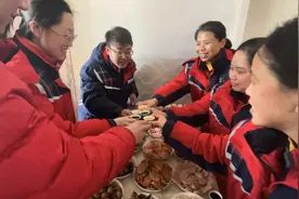 揭秘！中国石化员工春节在岗的“特色大餐”图片