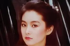 网传林青霞离婚！原因是老公有私生子，原来不止我家重男轻女图片