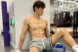 颜值和身材哪个更重要图片