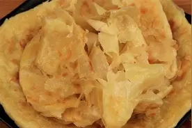 想吃烙饼不用买了，教你百吃不厌的做法，柔软又多层，实在太香了图片